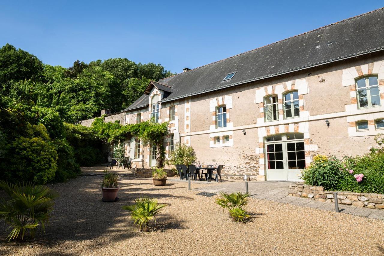 La Haye Gites Et Chambre D'Hotes Avrillé Esterno foto