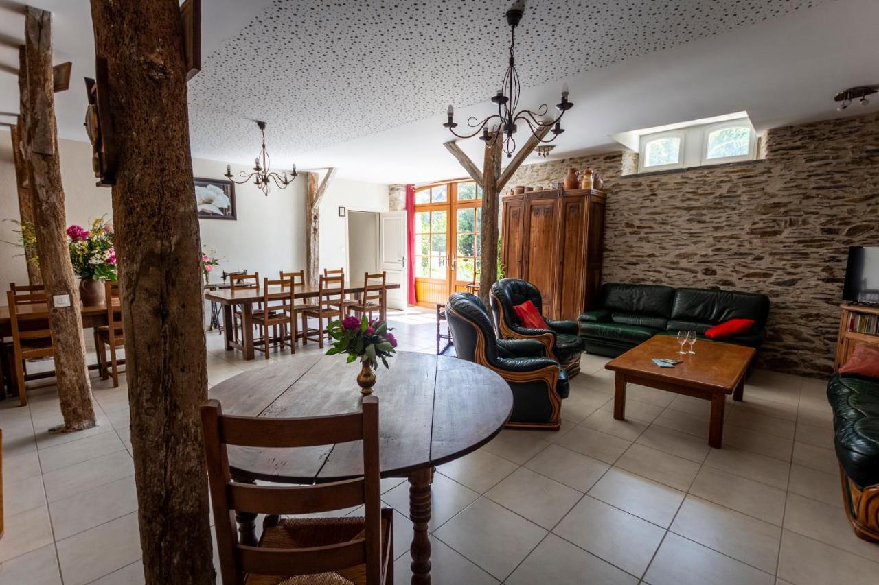 La Haye Gites Et Chambre D'Hotes Avrillé Esterno foto