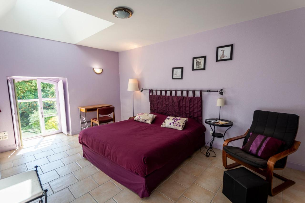 La Haye Gites Et Chambre D'Hotes Avrillé Esterno foto